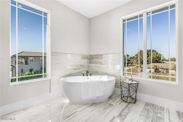 606 Coral DR, Cape Coral, FL 33904