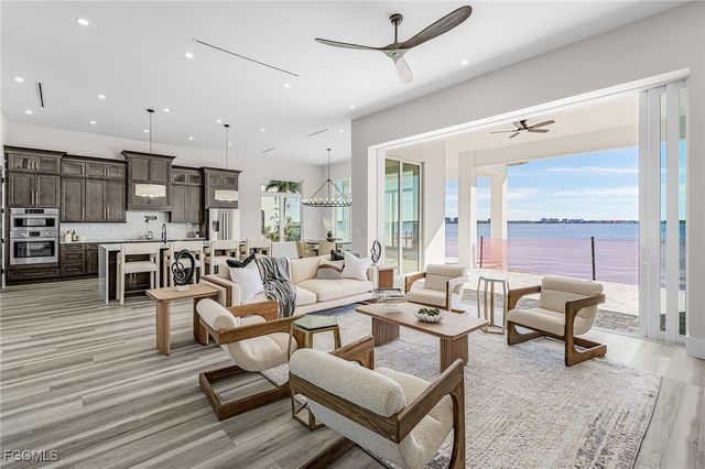 606 Coral DR, Cape Coral, FL 33904