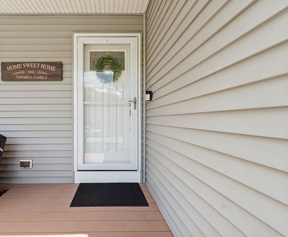 3080 Club House Dr, Dighton, MA 02715