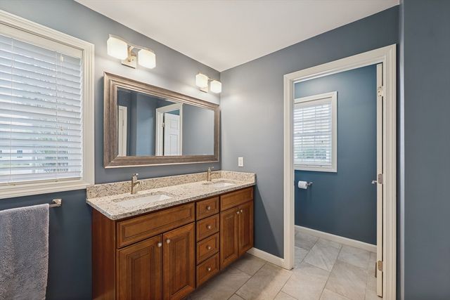 3080 Club House Dr, Dighton, MA 02715