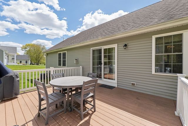 3080 Club House Dr, Dighton, MA 02715