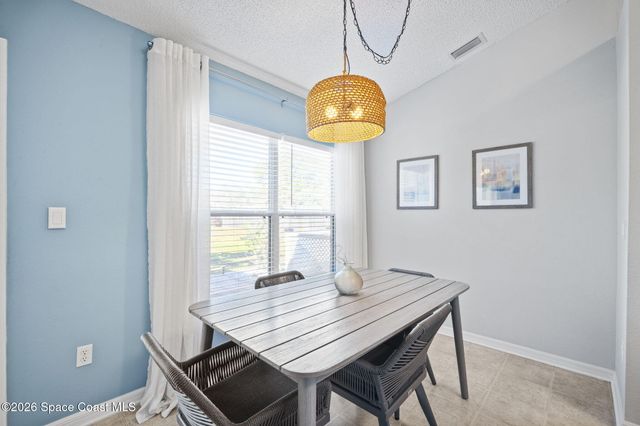 400 Helicon Avenue NW, Palm Bay, FL 32907