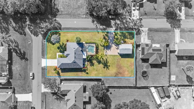 400 Helicon Avenue NW, Palm Bay, FL 32907