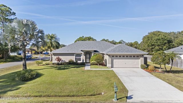 400 Helicon Avenue NW, Palm Bay, FL 32907
