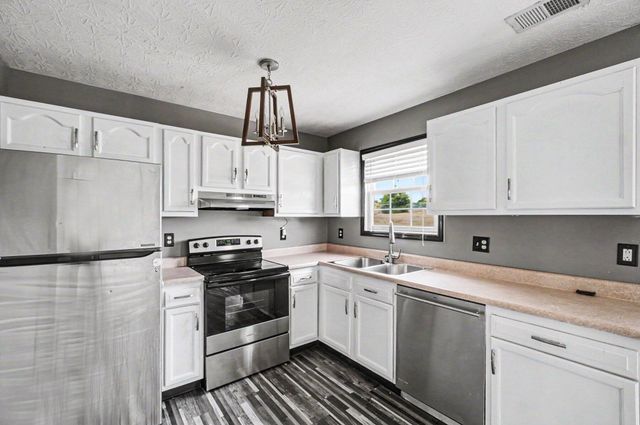 263 Creekwood Drive, Berea, KY 40403