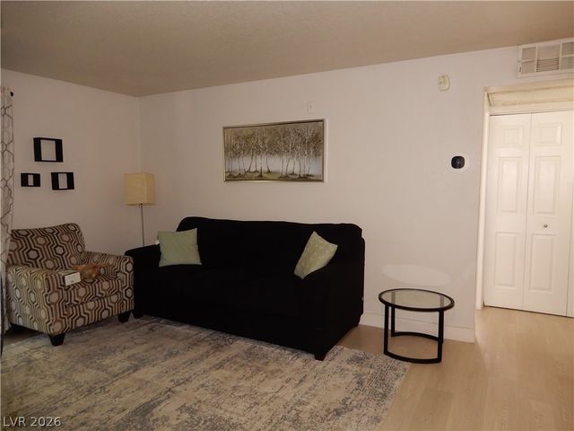 4200 South Valley View Boulevard 2057, Las Vegas, NV 89103