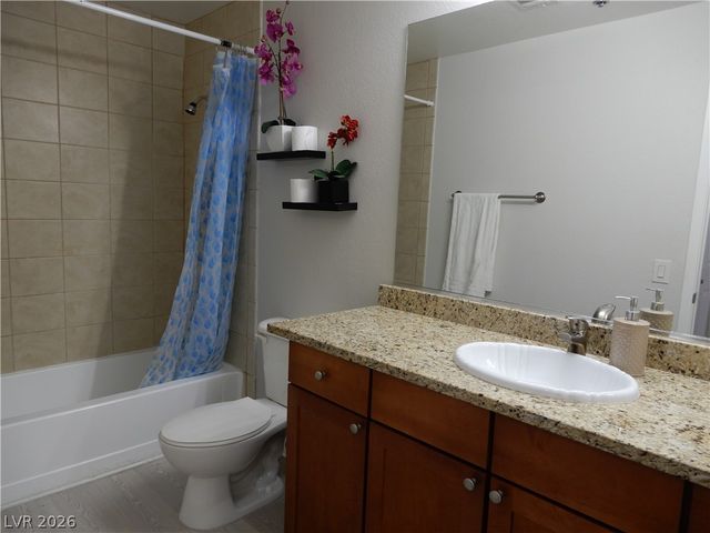4200 South Valley View Boulevard 2057, Las Vegas, NV 89103