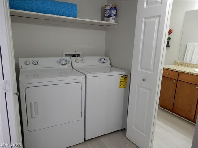 4200 South Valley View Boulevard 2057, Las Vegas, NV 89103