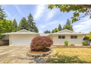 14645 Sw CARLSBAD Dr, Beaverton, OR 97007