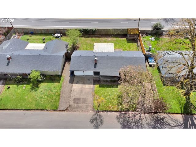 1533 SEQUOIA Ave, Springfield, OR 97477