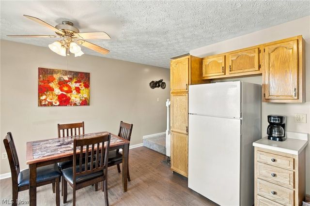 3704 N Viona Drive, Akron, OH 44319