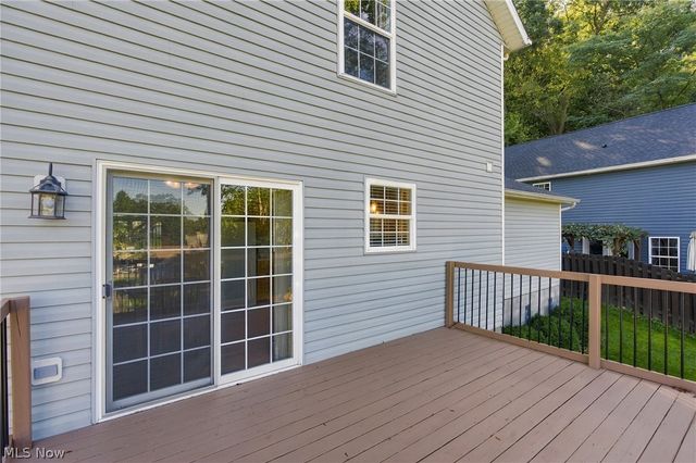 3704 N Viona Drive, Akron, OH 44319