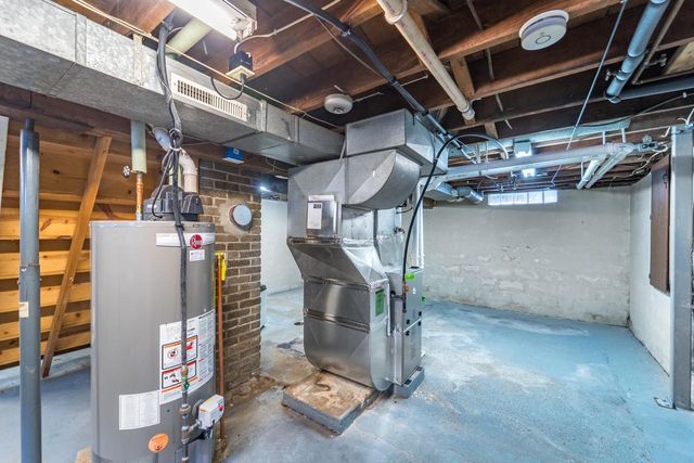 1406 N 12TH AVENUE, Wausau, WI 54401