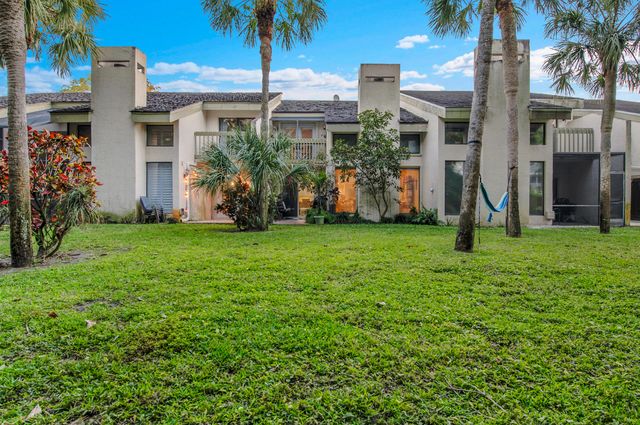 22860 Ironwedge Drive, Boca Raton, FL 33433