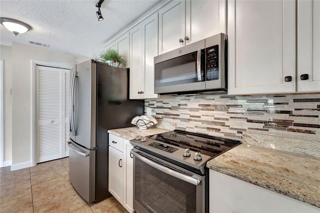 3749 MCKAY CREEK DRIVE, Largo, FL 33770