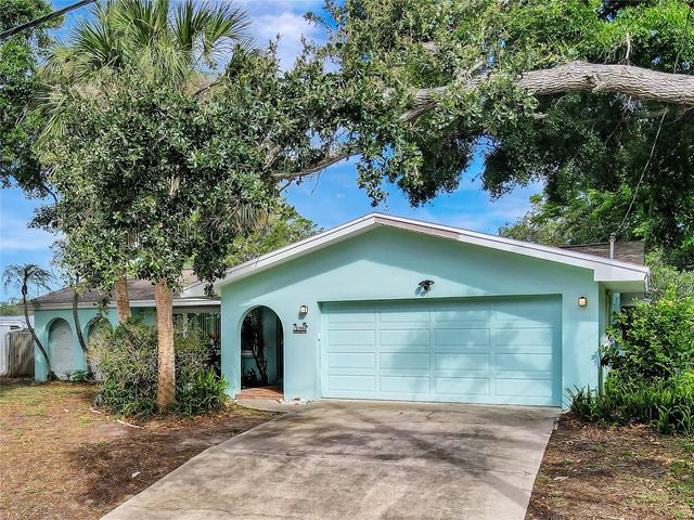 3749 MCKAY CREEK DRIVE, Largo, FL 33770