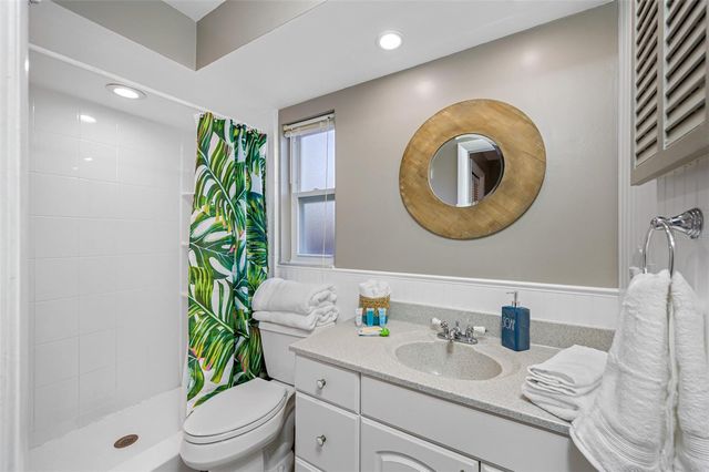 3749 MCKAY CREEK DRIVE, Largo, FL 33770