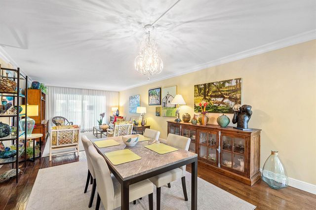 800 E Camino Real 409, Boca Raton, FL 33432