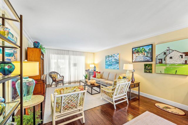 800 E Camino Real 409, Boca Raton, FL 33432