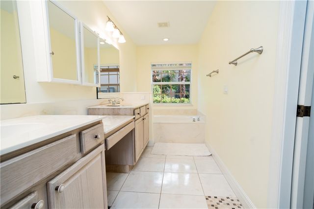 4350 Doubles Alley Drive 101, Vero Beach, FL 32967