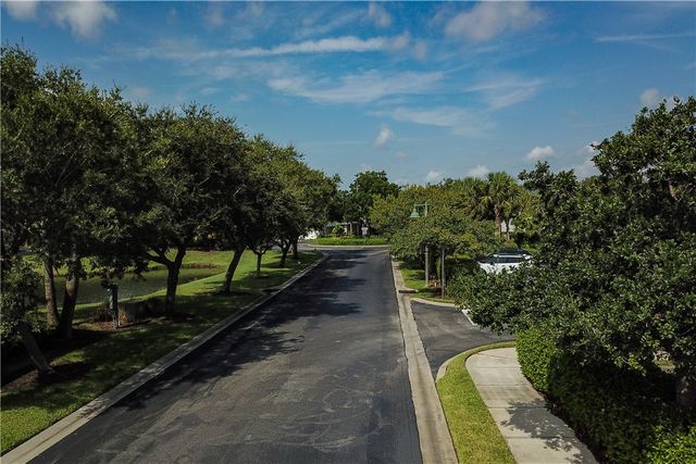 4350 Doubles Alley Drive 101, Vero Beach, FL 32967