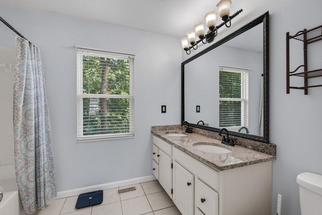 3322 Kingsburg Court, Erlanger, KY 41018