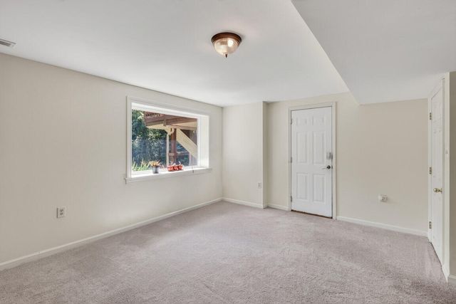 3322 Kingsburg Court, Erlanger, KY 41018