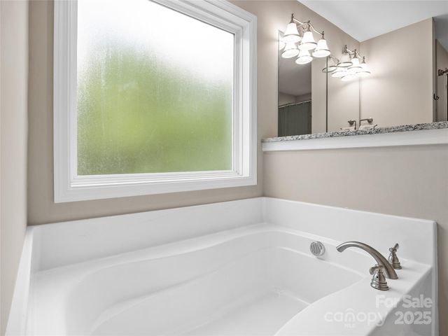 226 Oak Brook Lane 21, Gaffney, SC 29341