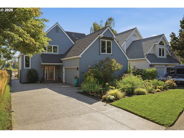 292 N LOTUS ISLE Dr, Portland, OR 97217