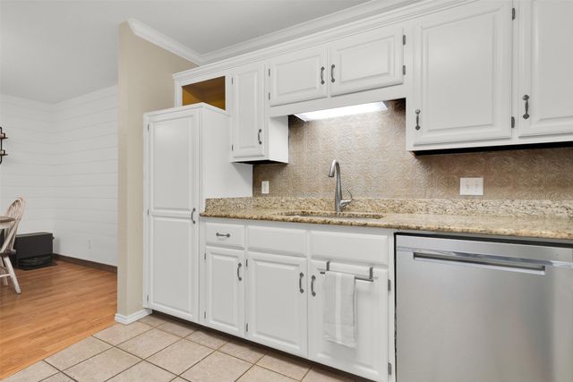 200 Pecan Street, Ector, TX 75439