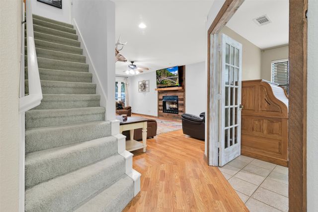 200 Pecan Street, Ector, TX 75439