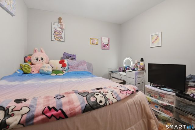 584 Kossuth Street, Bridgeport, CT 06608