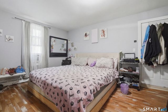 584 Kossuth Street, Bridgeport, CT 06608