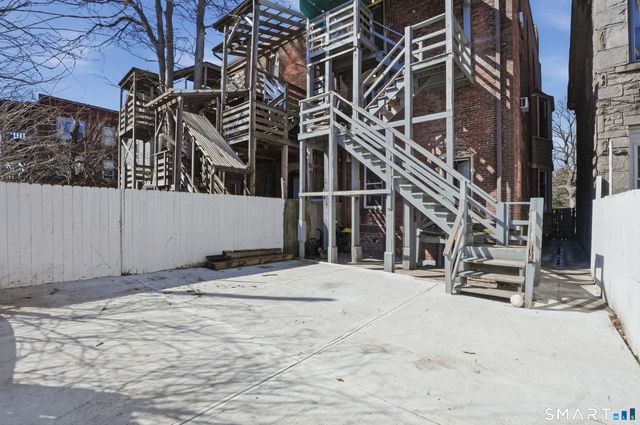 584 Kossuth Street, Bridgeport, CT 06608