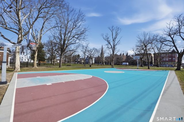 584 Kossuth Street, Bridgeport, CT 06608