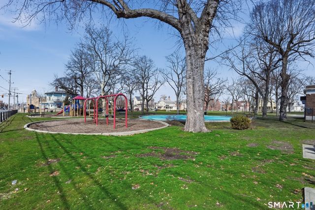 584 Kossuth Street, Bridgeport, CT 06608