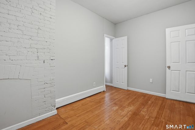 584 Kossuth Street, Bridgeport, CT 06608