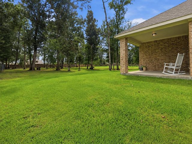 55 County Road 6615, Dayton, TX 77535