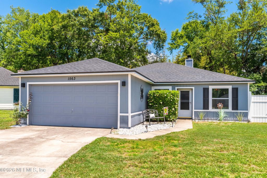 1563 GRADUATION Lane, Middleburg, FL 32068