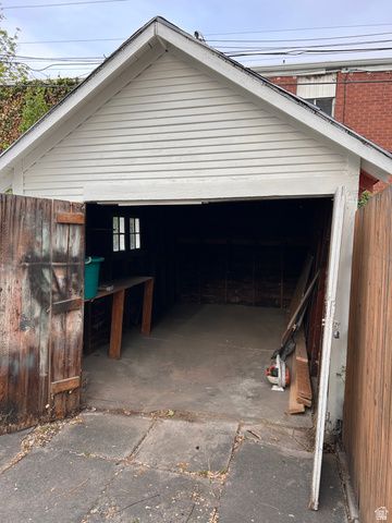 547 S WINDSOR ST, Salt Lake City, UT 84102