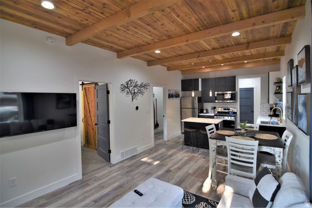 547 S WINDSOR ST, Salt Lake City, UT 84102