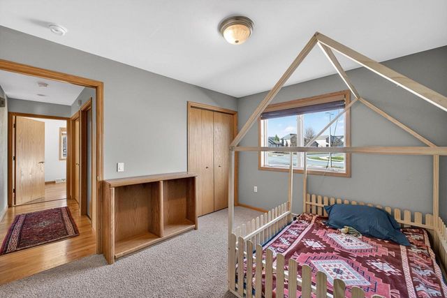 799 Edenberry Lane, Oregon, WI 53575