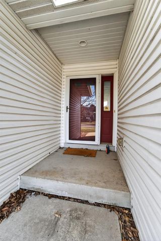 799 Edenberry Lane, Oregon, WI 53575