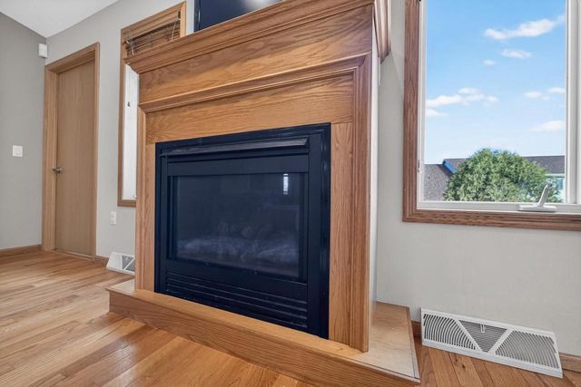 799 Edenberry Lane, Oregon, WI 53575