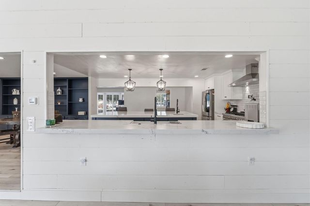 5820 E Alta Avenue, Fresno, CA 93727
