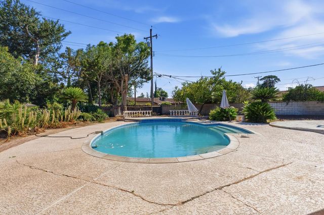5820 E Alta Avenue, Fresno, CA 93727