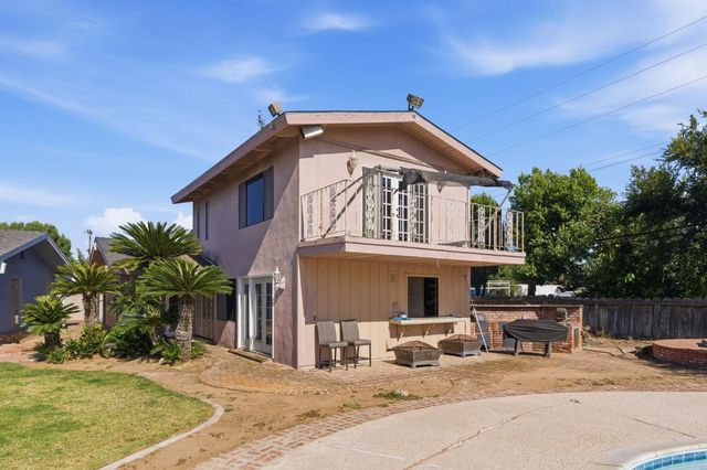 5820 E Alta Avenue, Fresno, CA 93727