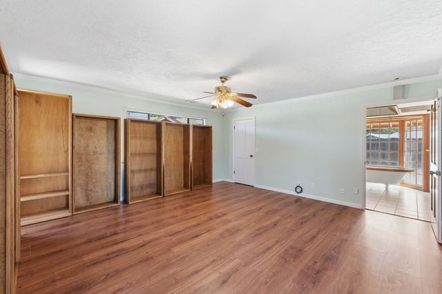 5820 E Alta Avenue, Fresno, CA 93727