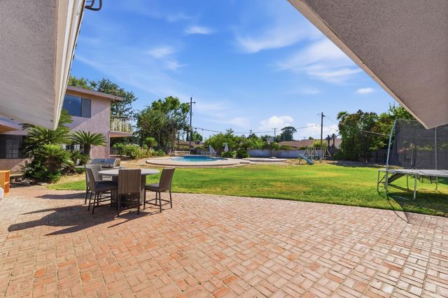5820 E Alta Avenue, Fresno, CA 93727