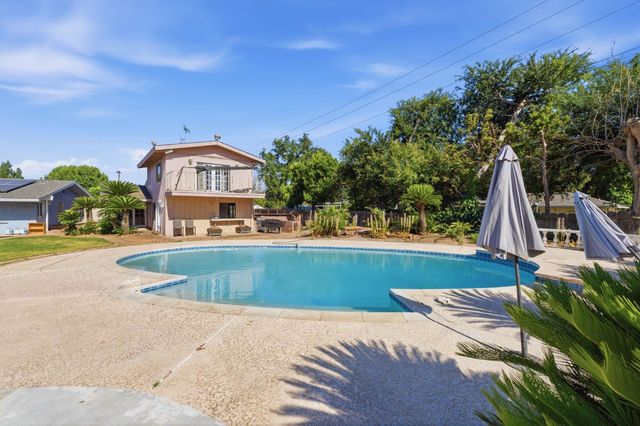 5820 E Alta Avenue, Fresno, CA 93727